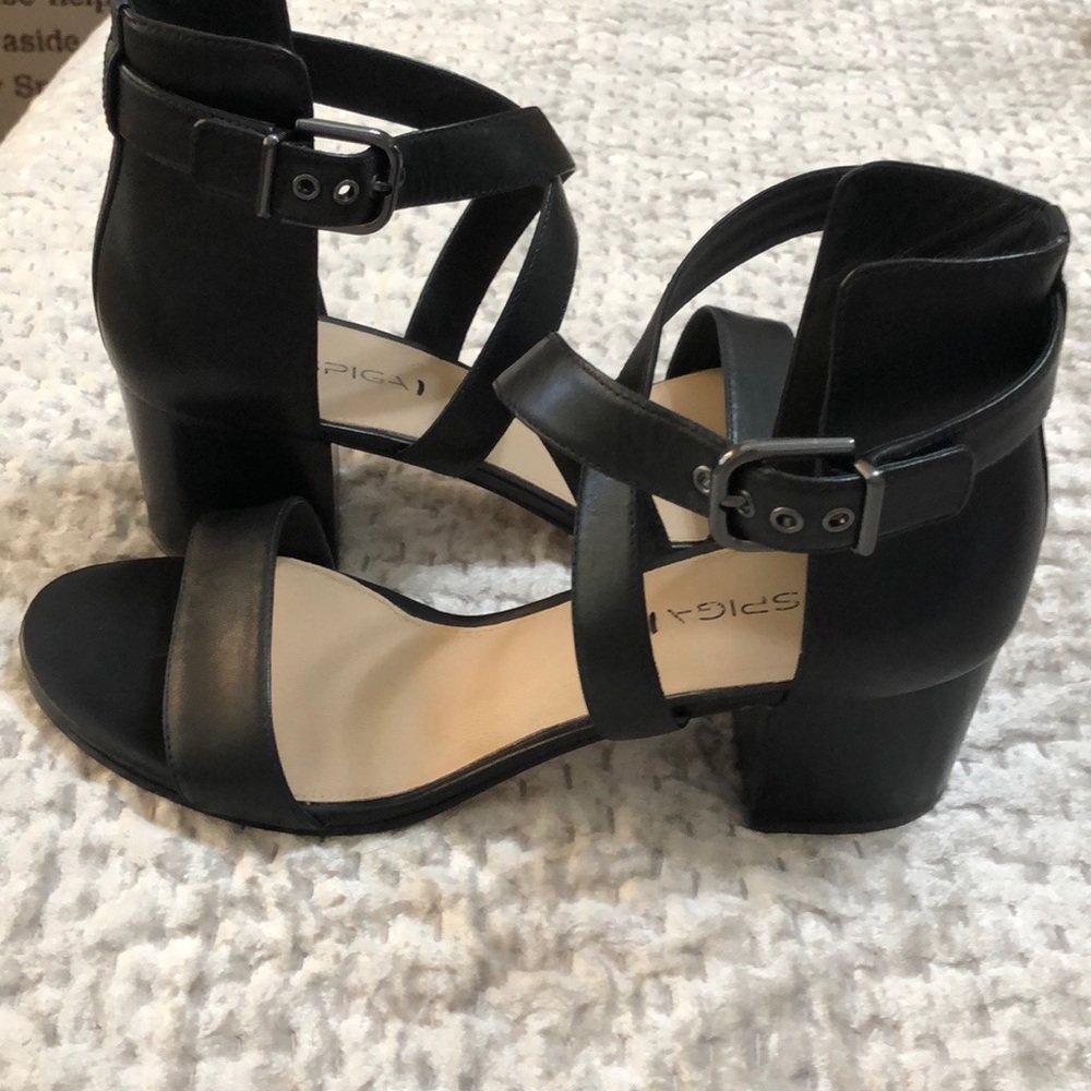 Via Spiga Black Leather Sandals